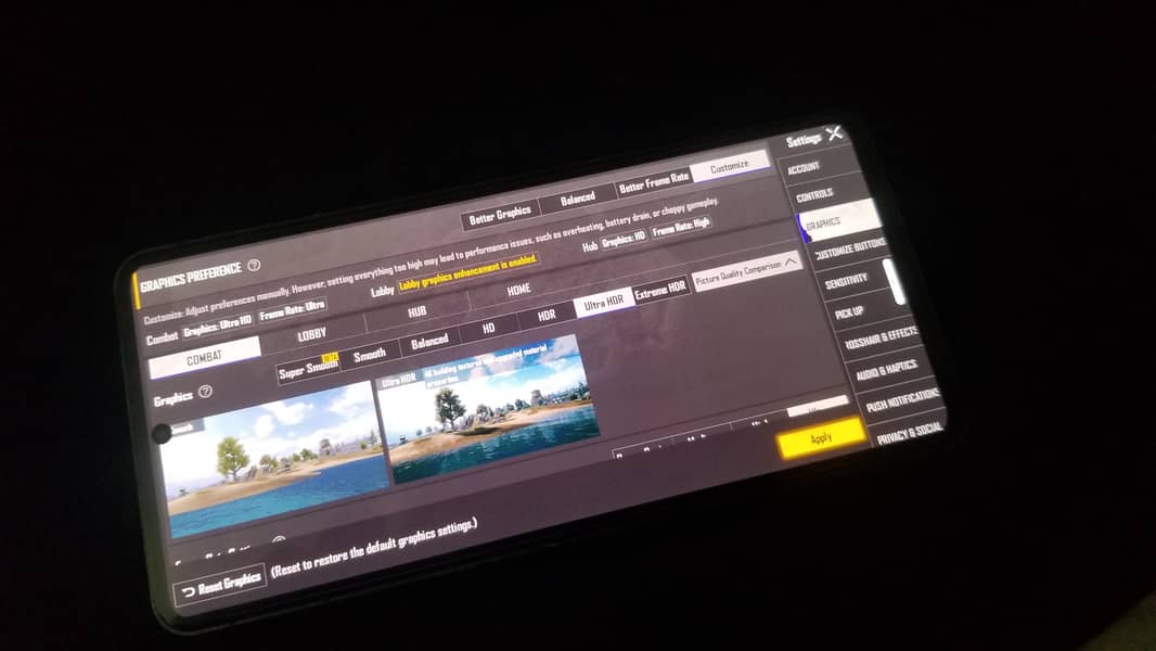 Sharp Aquos R8s pro 2