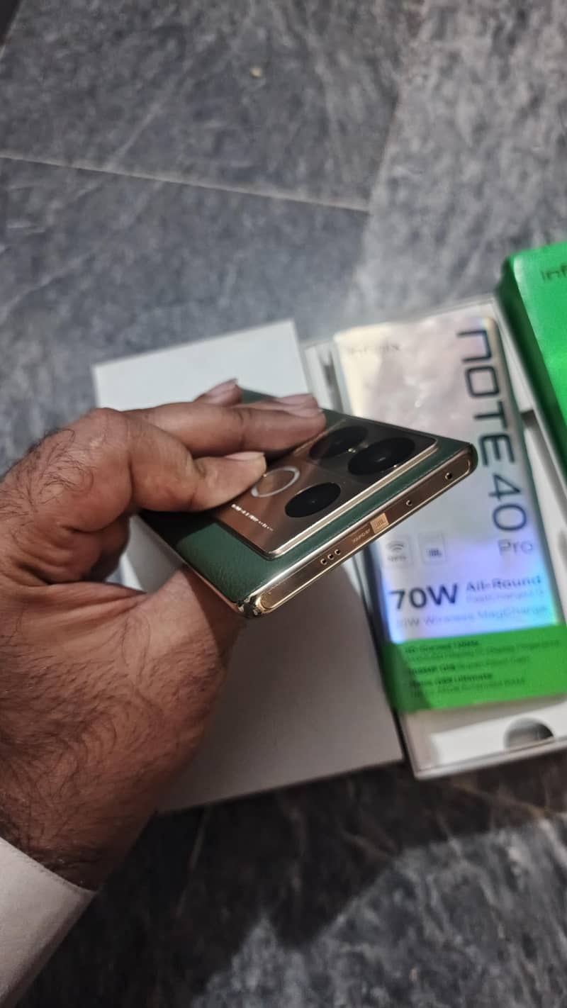 Infinix Note 40 Pro 3