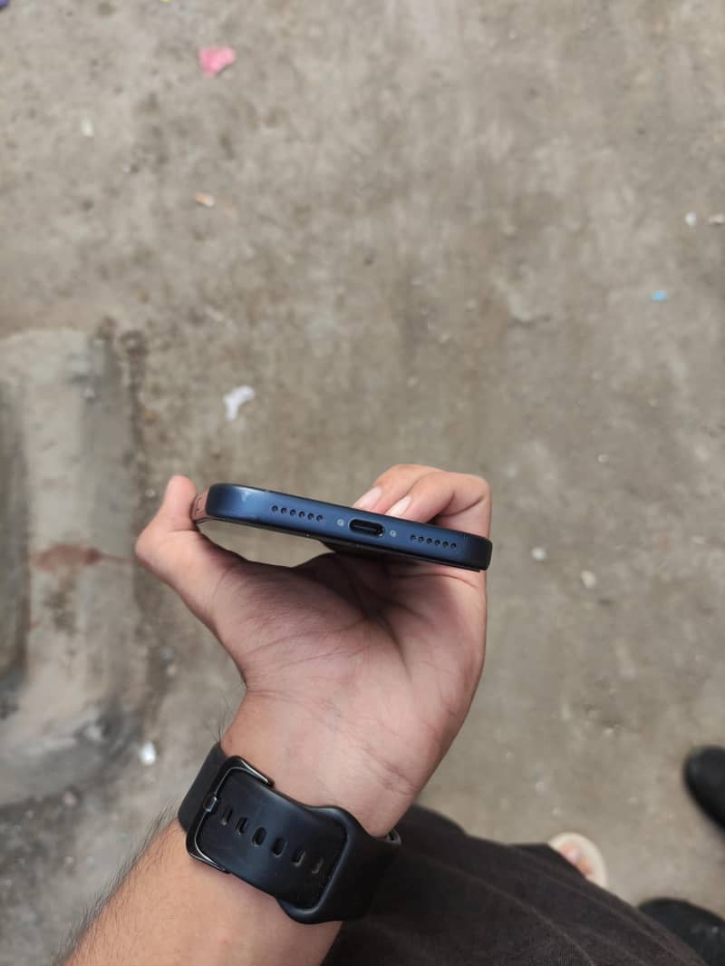 Apple iPhone 17 Pro Max 1