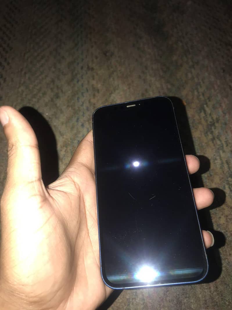 Apple iPhone 12 5