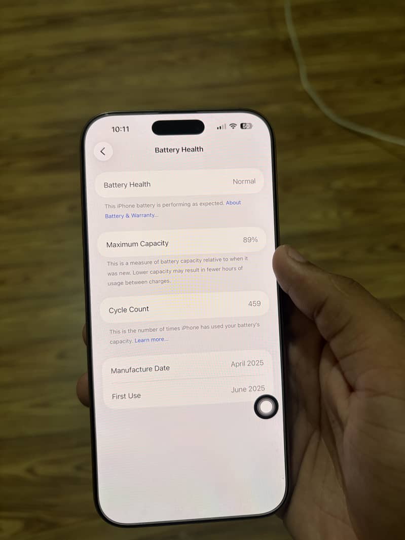 Apple iPhone 16 Pro Max 1