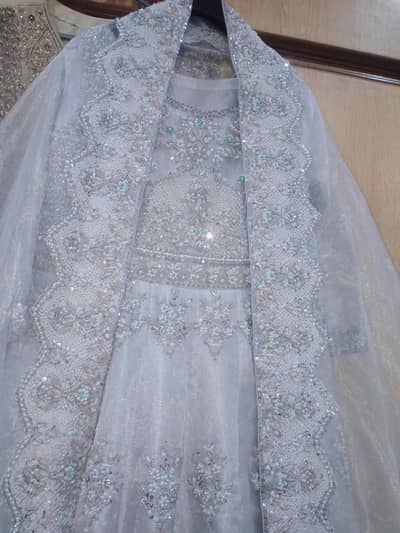 maksi heavy walima dress with 1 saide bowder dubta