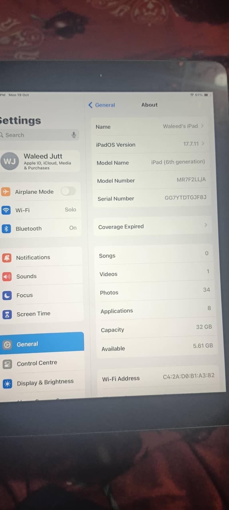 Apple IPad 6th Generation 0