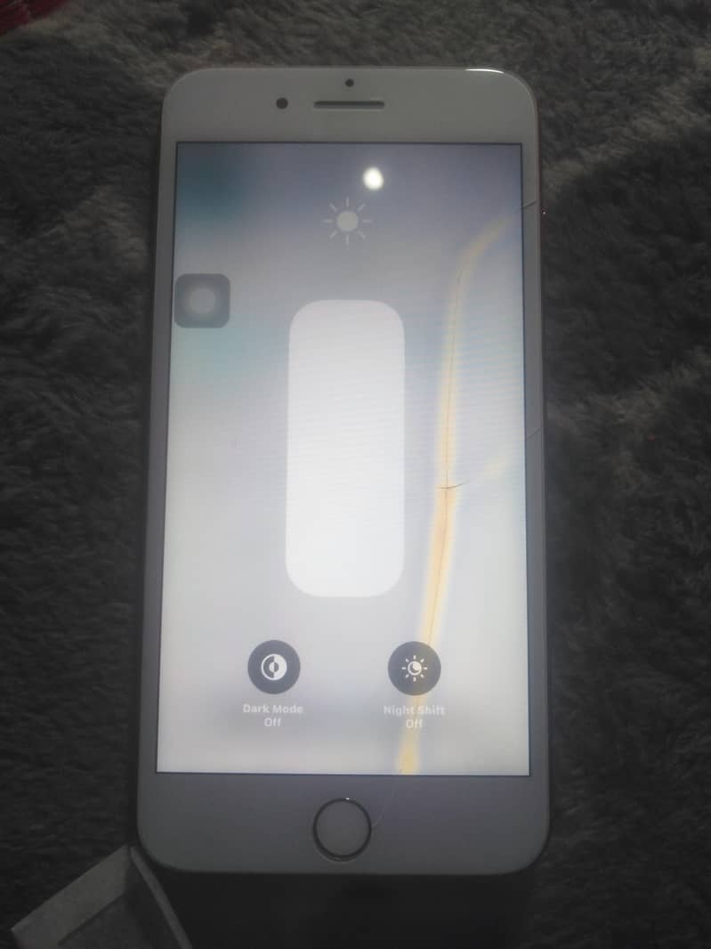 Apple iPhone 7 Plus 2