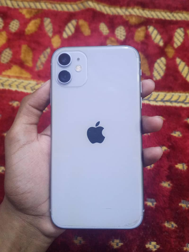 Apple iPhone 11 0