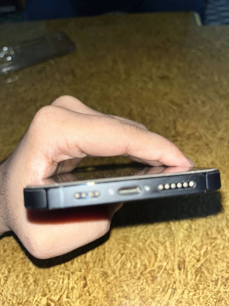 Apple iPhone 14 Pro Max 3