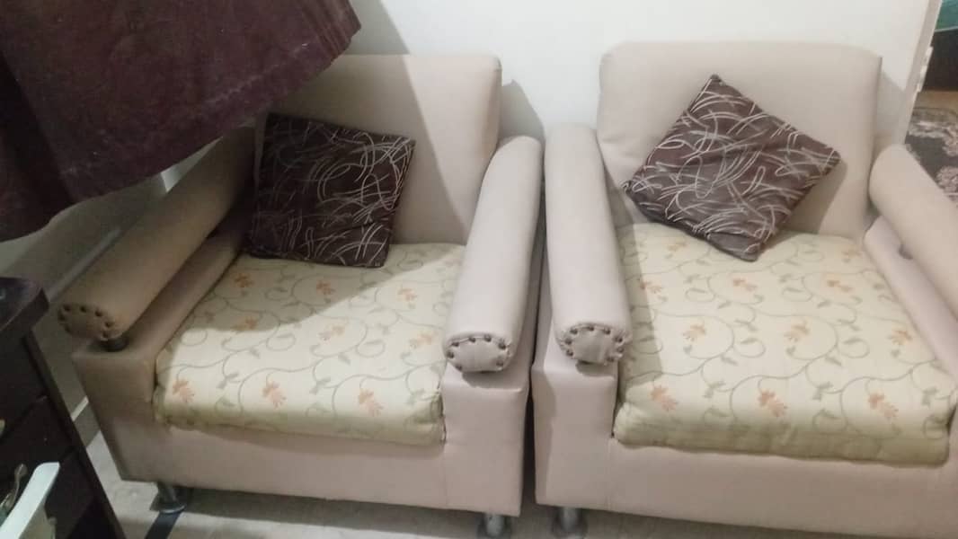 5 Seater Sofa Set 1