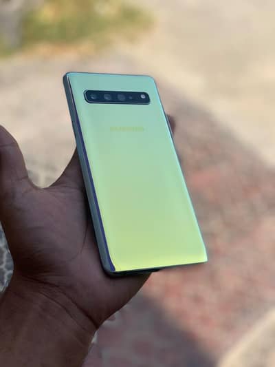​Samsung Galaxy S10 5G 256GB / 8GB RAM | Original Phone | Low Price