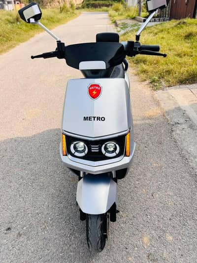Metro M6 for Sale