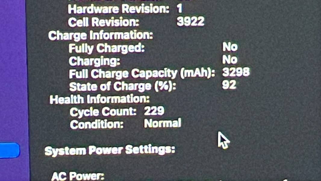 Apple MacBook 2016-17 3