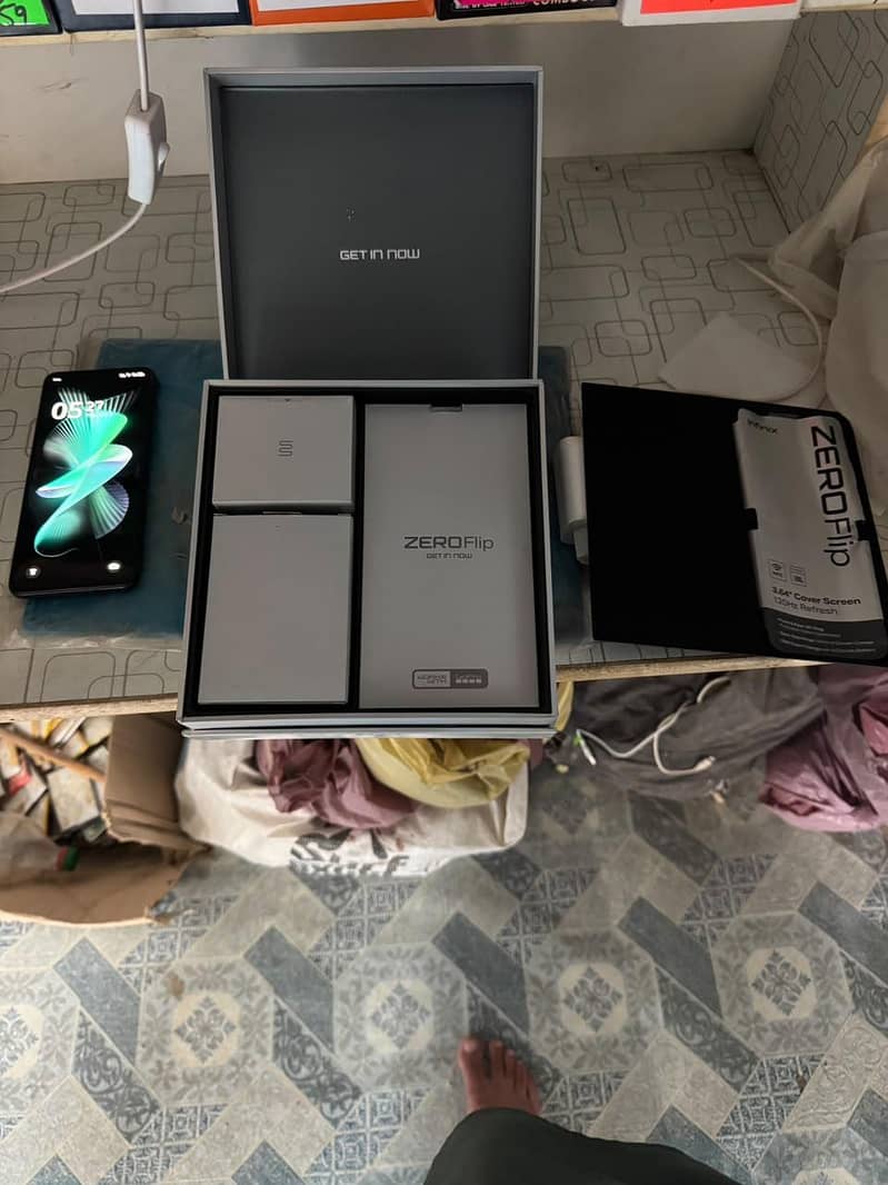 Infinix Zero Flip 3