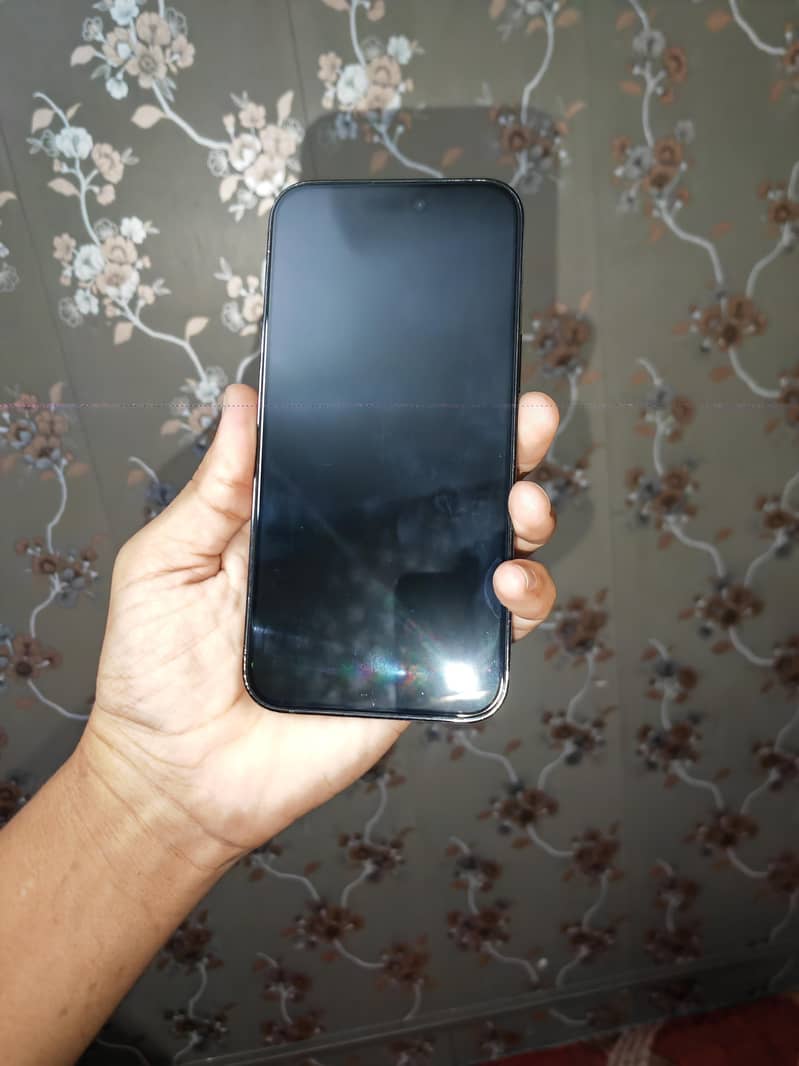 Apple iPhone 14 Pro Max 3