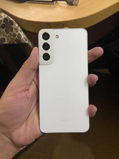 Samsung Mobile S22