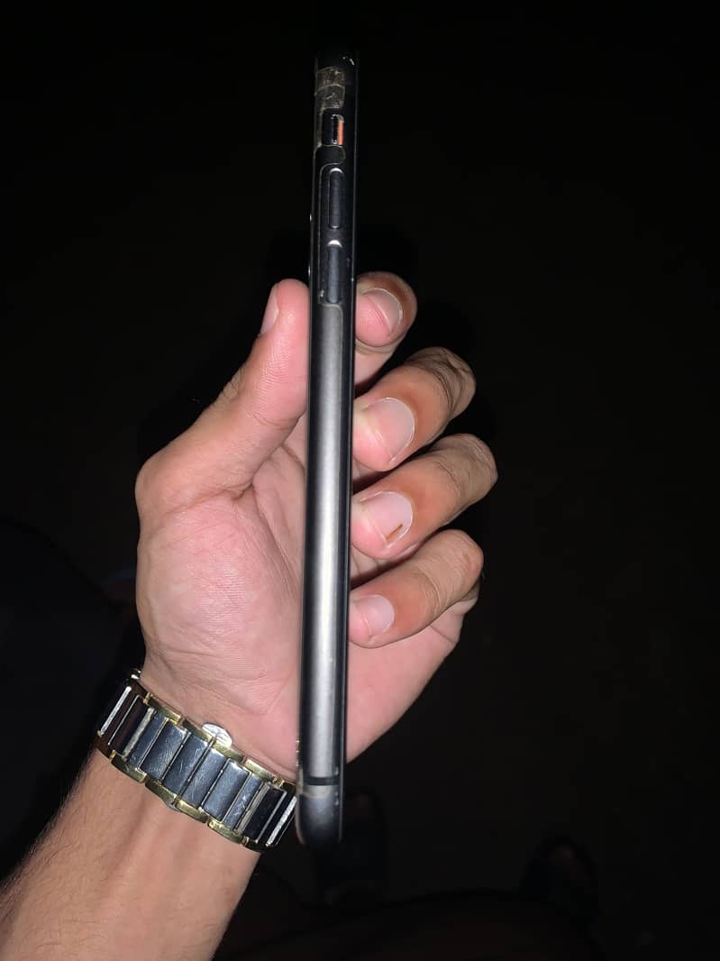 Apple iPhone 11 2