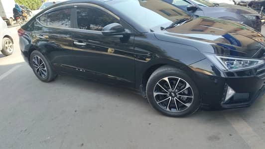 Hyundai Elantra 2023 gls