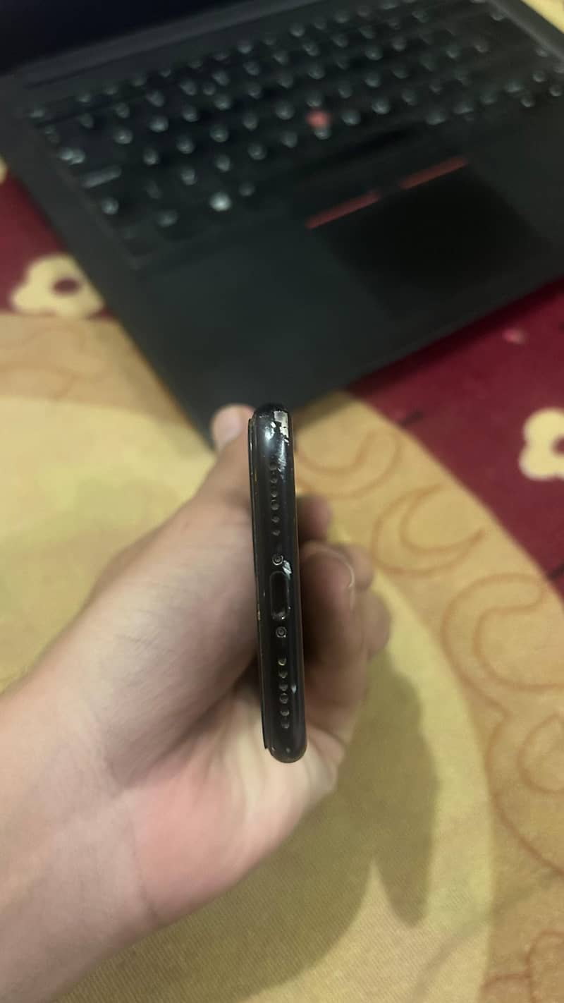 Apple iPhone SE 2
