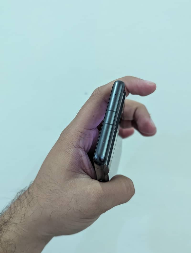 Google Pixel 7a Official 1