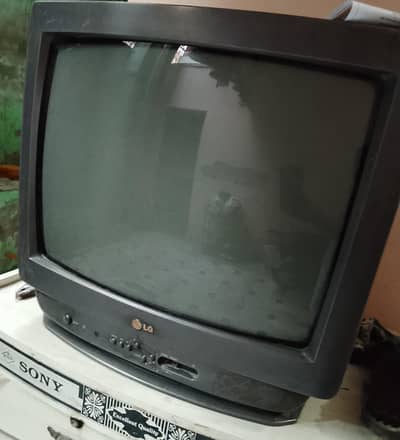 LG tv for sale
