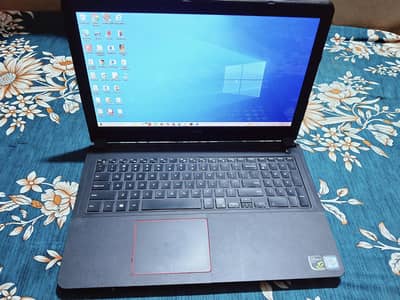 Gaming laptop Corei7 6th gen + 16Gb ram + 4Gb Graphic card Nvidia 960m