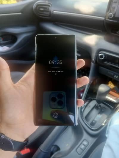 Tecno Spark 20 Pro Plus