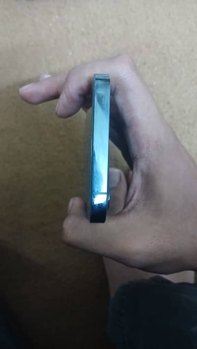 Apple iPhone 12 Pro