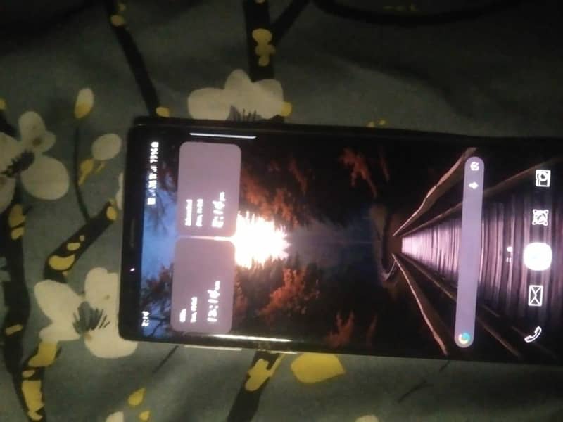 Samsung Mobile Note 9 2