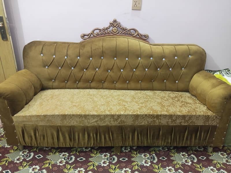 sofa set with table 3