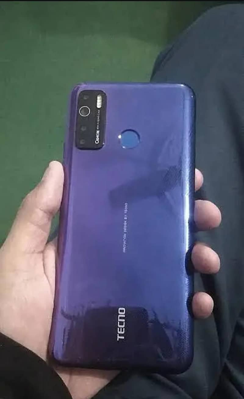 Motorola Moto E6 Plus 3