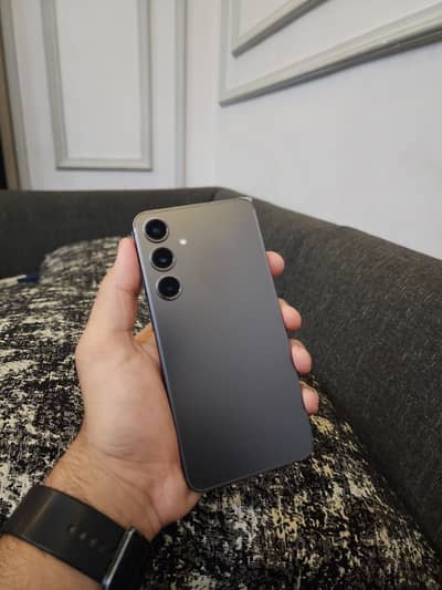 Samsung Mobile S24 Plus