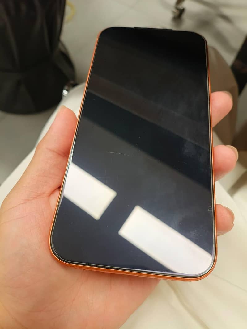 Apple iPhone 17 Pro Max 6