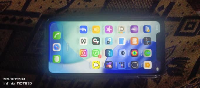 Apple iPhone 11