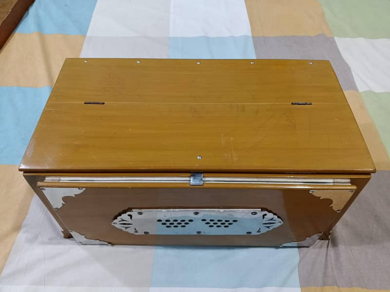 Indian Harmonium 1