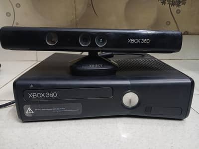 Origional XBOX 360 Slim with Kinect and 02 origional controllers.