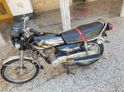 “2009 HONDA 125 Documents clear Genuine tanky tappy sath ha”