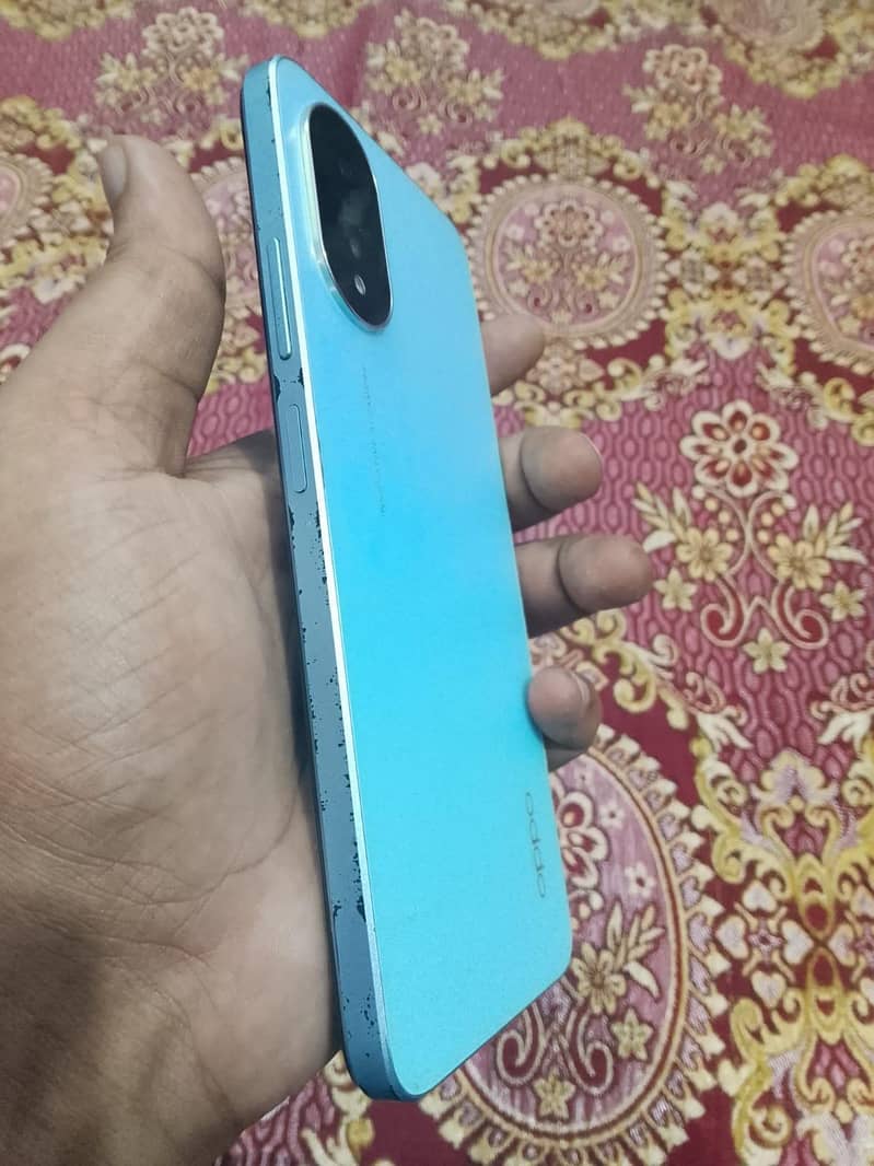 OPPO A18 0