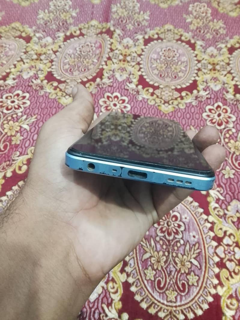 OPPO A18 8