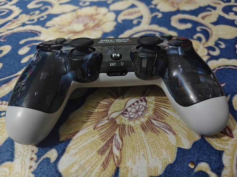 wireless/Bluetooth controllers 4