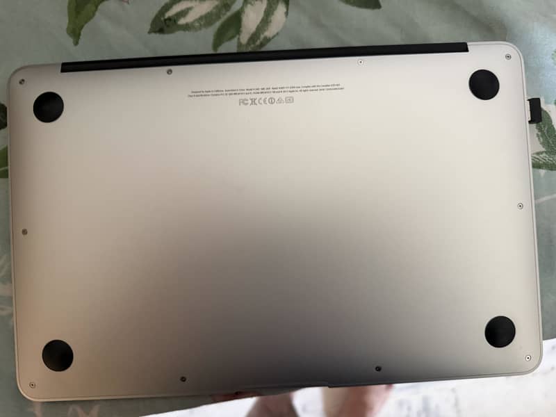 Macbook Air, 3
