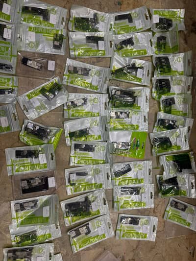 Iphone xr to 17promax Boards available