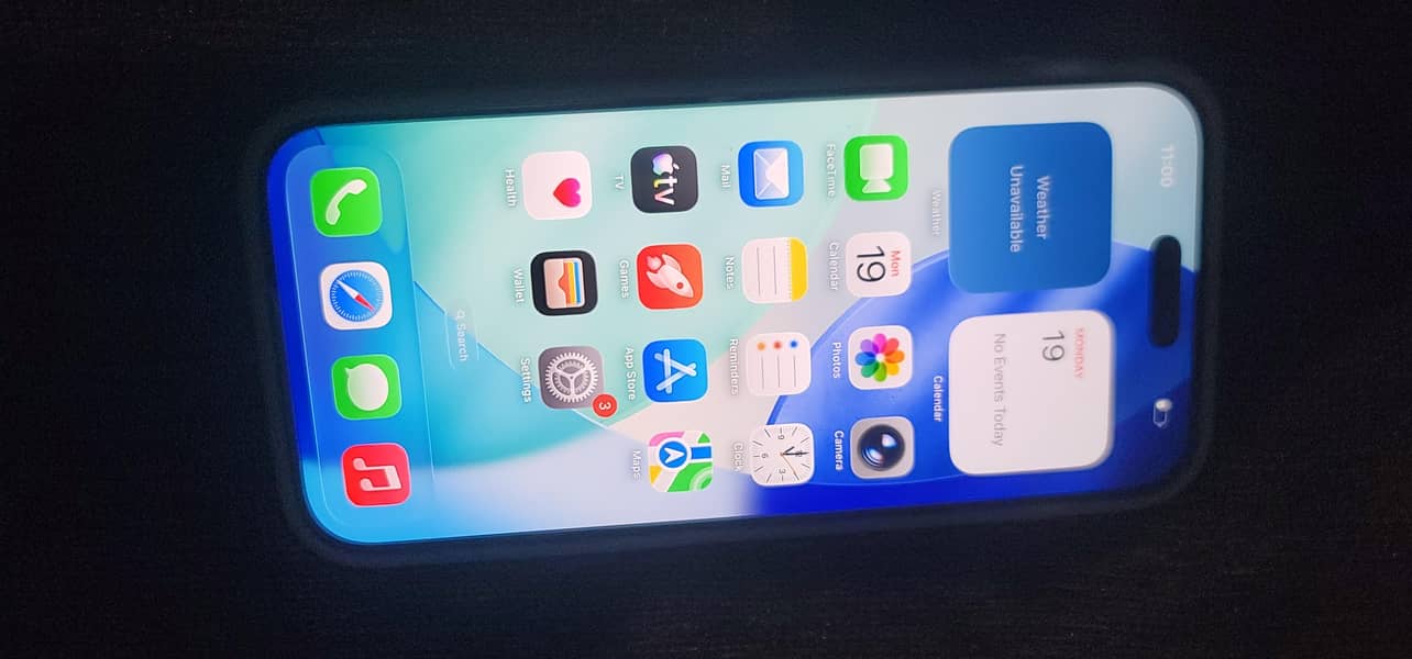 Apple iPhone 16 Pro Max 2