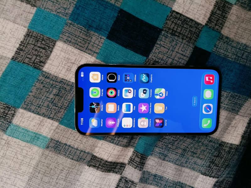 Apple iPhone 13 Pro max 3