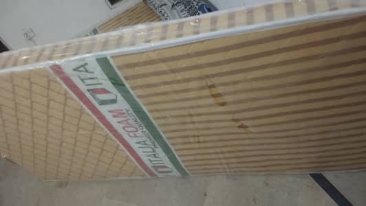 Almost new 5 single bed mattresses for sale