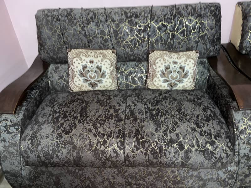 Aone condition sofa set 2