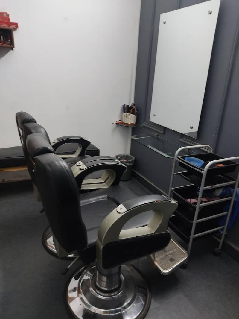 saloon satap 0