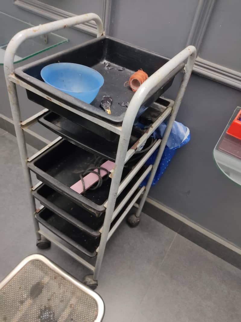saloon satap 1