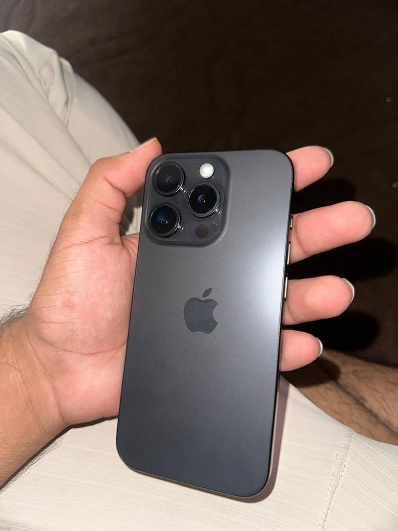 Apple iPhone 15 Pro 5