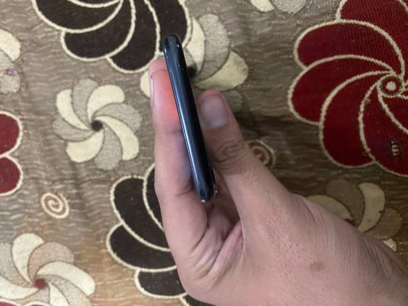 Apple iPhone 7 1