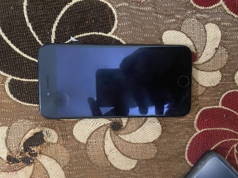 Apple iPhone 7 3