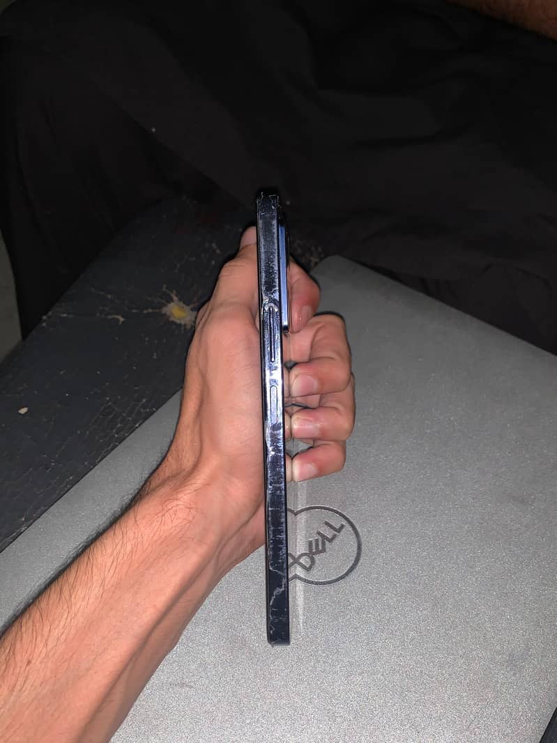 Infinix Note 30 Pro 4