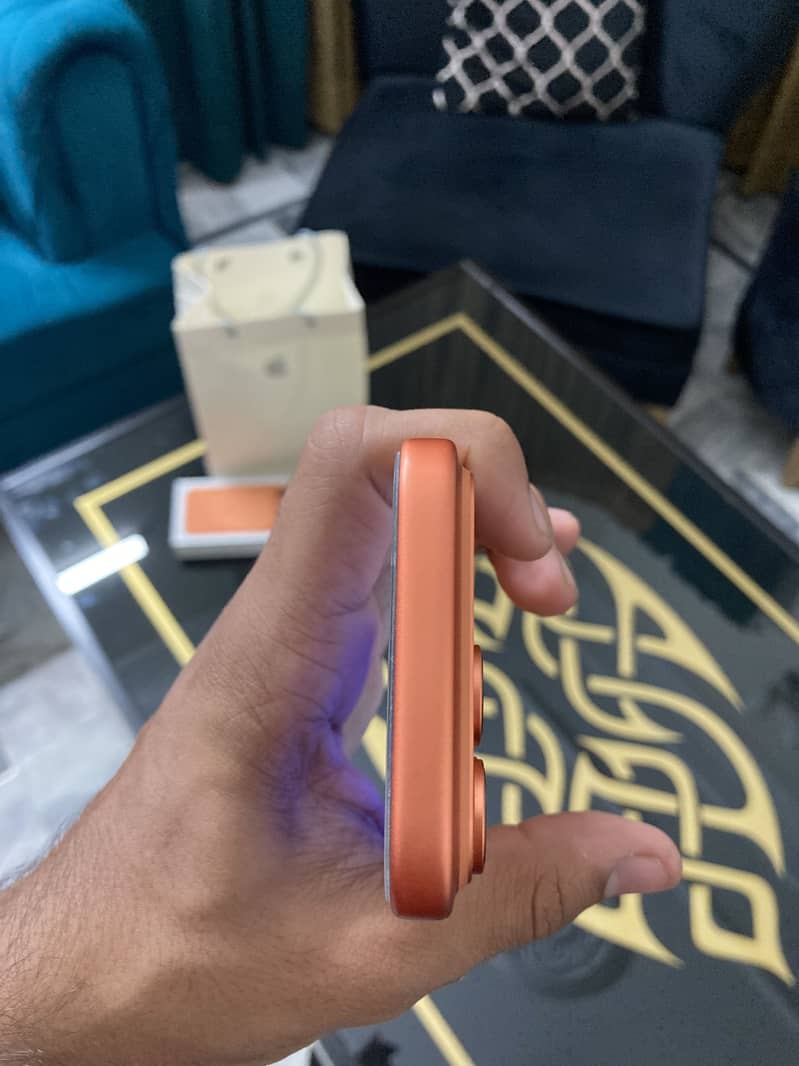 Apple iPhone 17 Pro 4